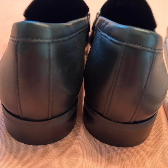 New Stuart Weitzman Leather Shoes. Size 7.5. Black. Storage Bag Included. - Picture 6 of 6